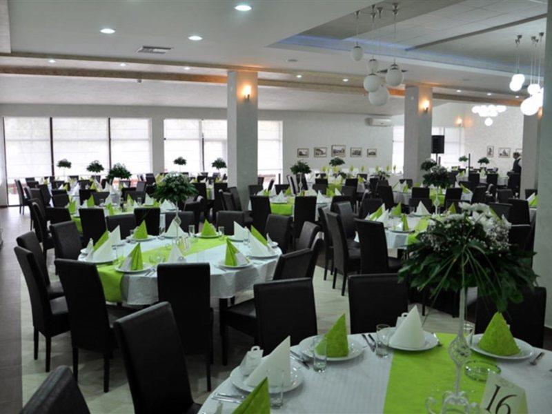Hotel Jezero Bor Bagian luar foto