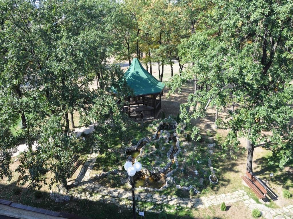Hotel Jezero Bor Bagian luar foto